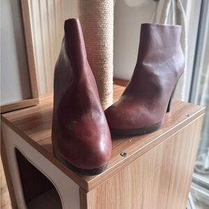 Kookai Burgundy Leather Ankle Booties